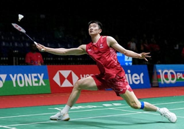 中国球员谁是首位进入英超的球员？历史纪录解读